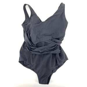 Lands'‎ End Women's 16P Black Slender Suit Wrap One Piece Swimsuit